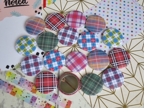 Tartan Badges