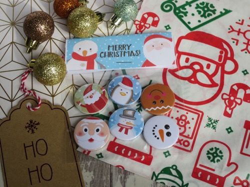 Christmas badges
